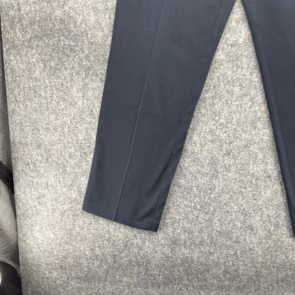 Dockers Pants Mens 32x32  Essential Khaki D2 Straight Fit Cotton Chinos Blue